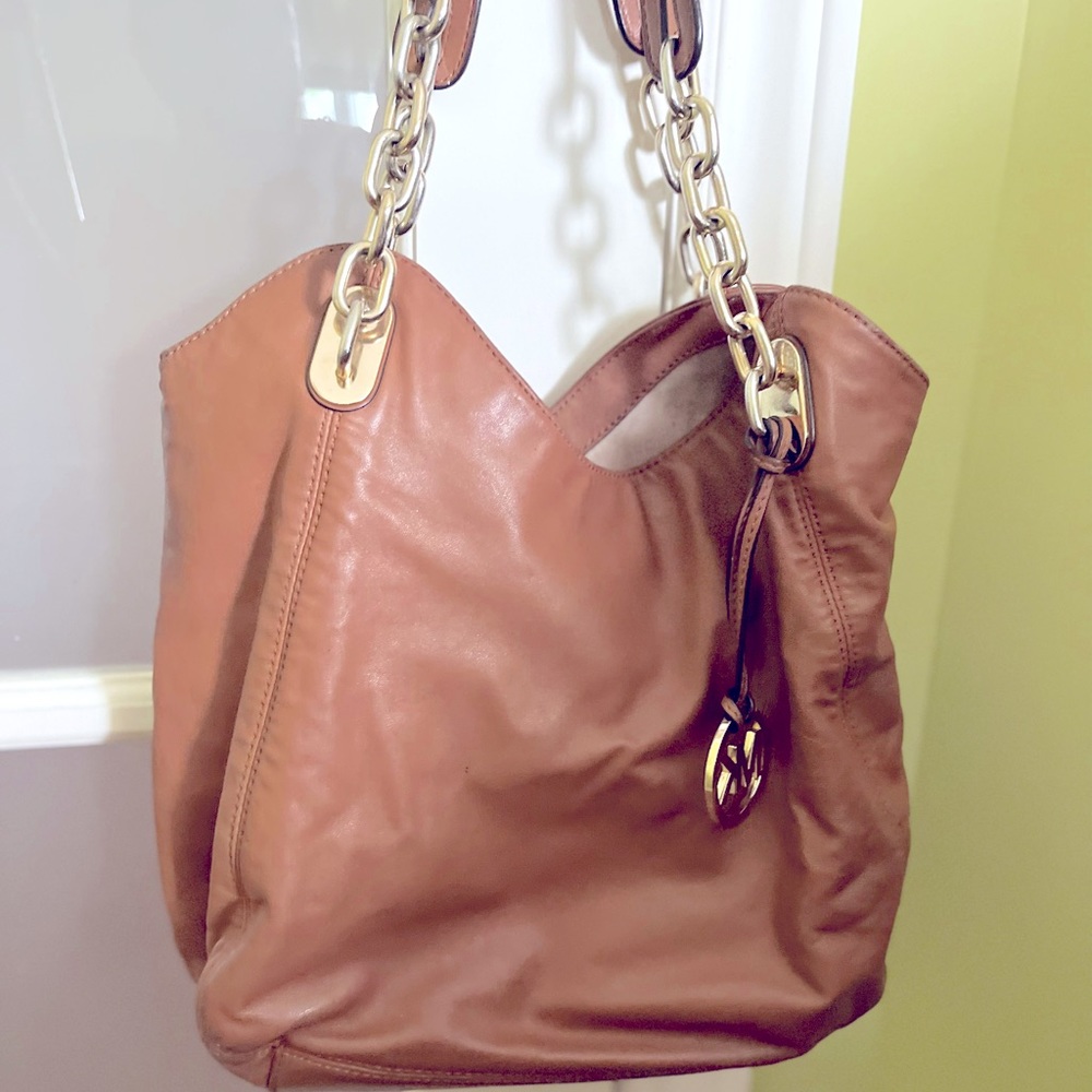 Leather Micheal Kors pursue for sale